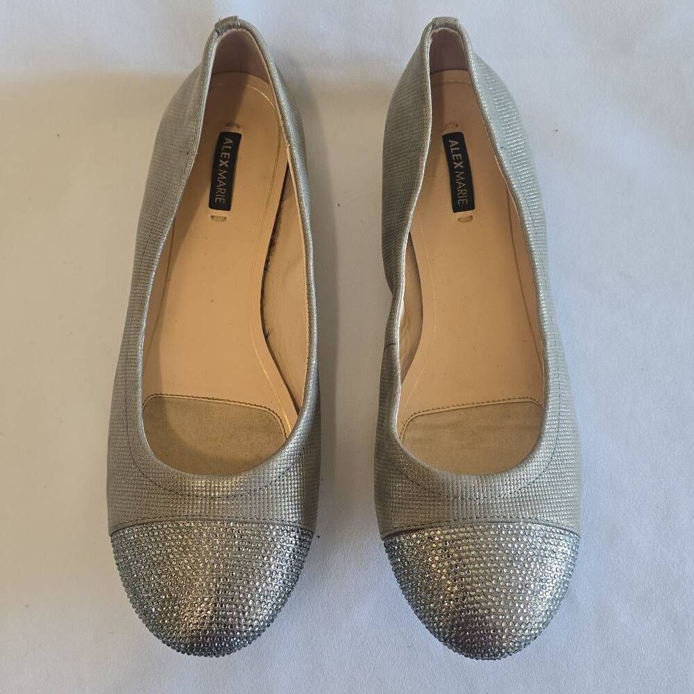 Alex Marie Silver Flat w/ Glistening Metallic Sides Sparkling Toe, EUC, SZ 8.5